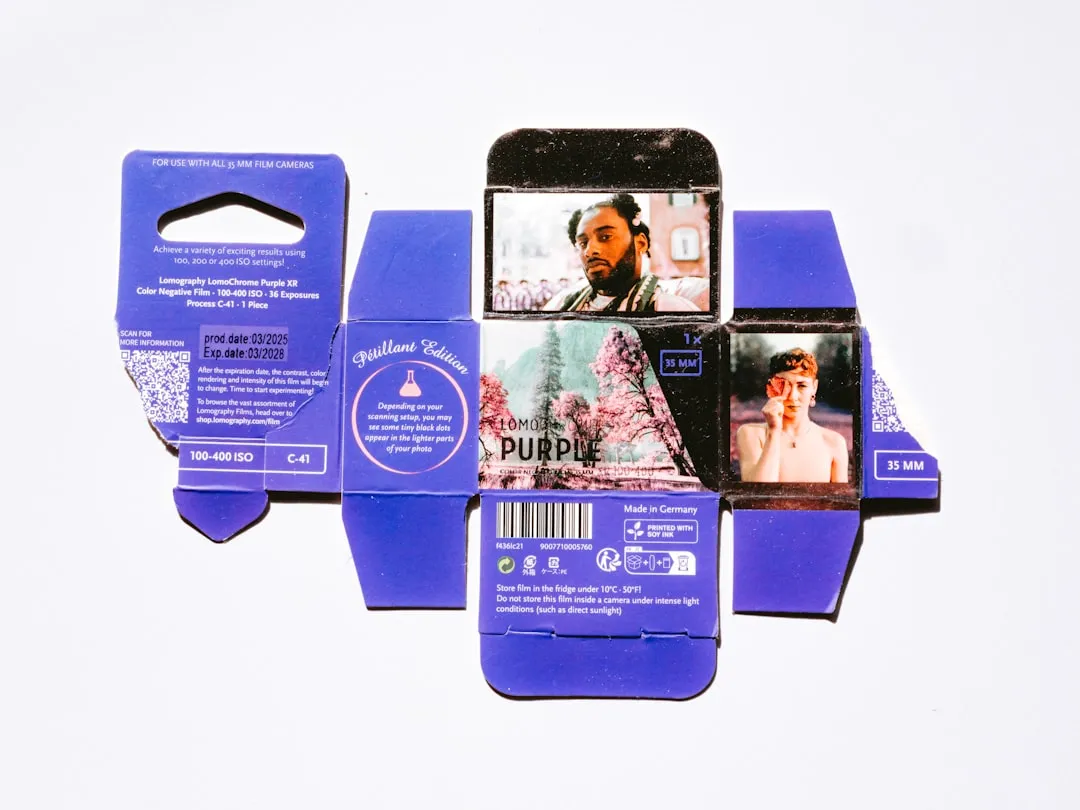 工厂仓库耐磨地坪与固化地坪性能对比及选型建议